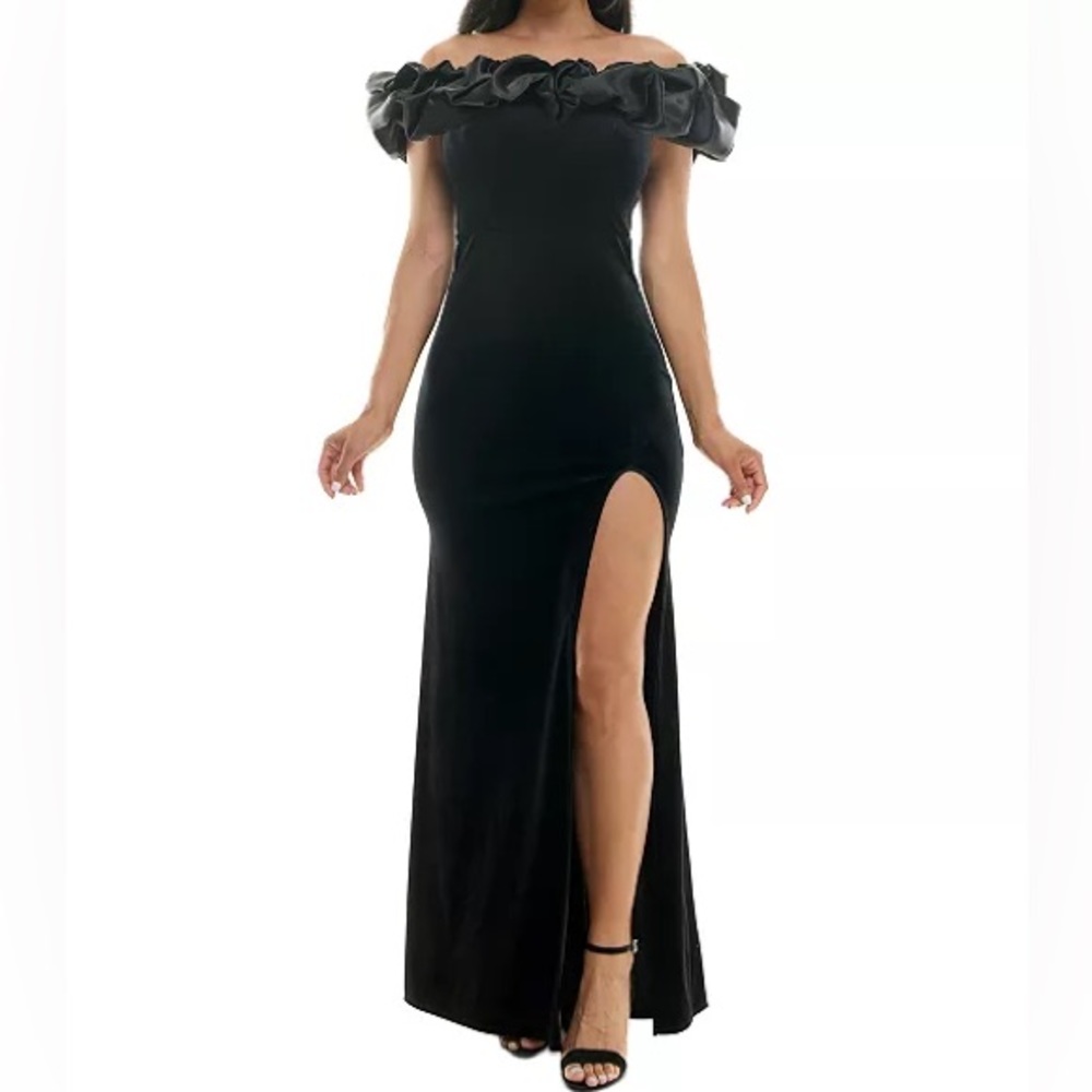 B Darlin Juniors' Velvet Ruffled Off-The-Shoulder Gown Black Sz 13/14